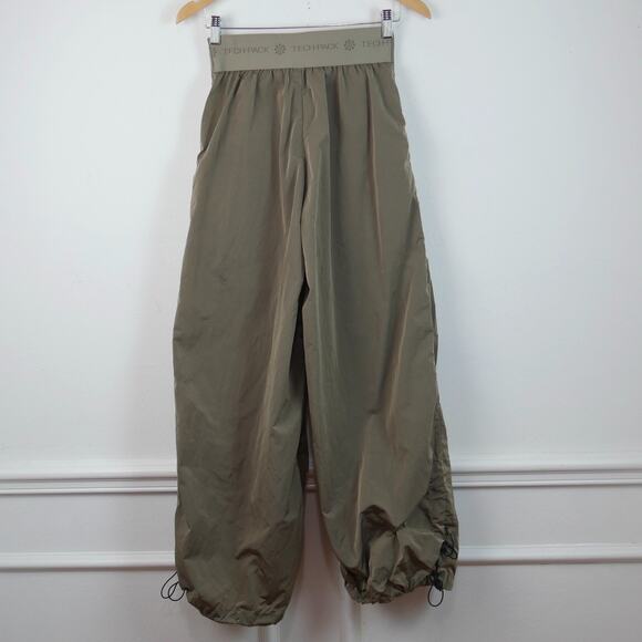 Nike Tech Pack Pants XS Nylon Khaki Green Paratrooper Baggy Gorpcore Utility Y2K - Picture 7 of 11